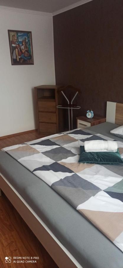 Ferienwohnung Bomba Ubytko Snina Exterior foto
